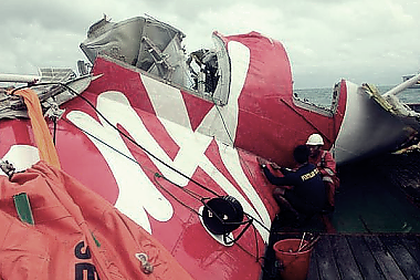 UPDATE: AIRASIA QZ8501 BLACK BOX FOUND