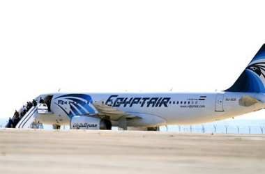 PLANE MISSING! EGYPTAIR FLIGHT GOES OFF RADAR FROM PARIS TO CAIRO