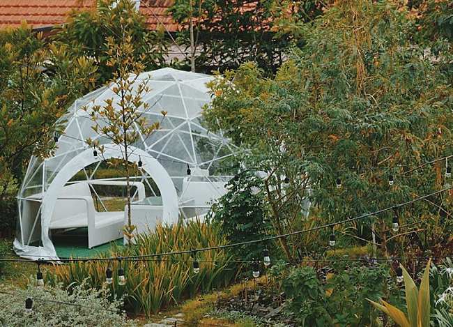 Singapore Has This Romantic Garden Dome Dining Place!