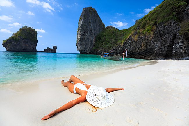 Maya Bay, Thailand’s Famous Beach To Close Between June and September This Year