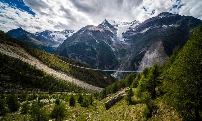 There’s A New Suspension Bridge In Switzerland And It’s Now The World Longest!