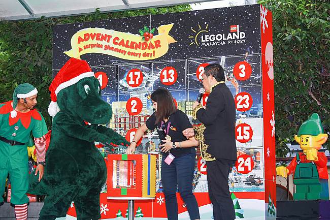 LEGOLAND® Malaysia Resort Brings Winter Wonderland to Malaysia During Brick-Tacular Holidays Season 