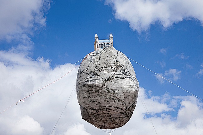 Inflate your imagination with Floating Utopias More than 40 artworks!