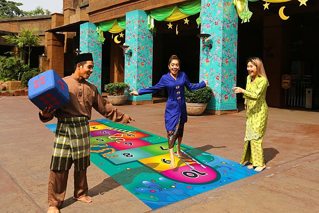 Sunway Lost World Of Tambun Puts Malaysia First In Raya Celebration!