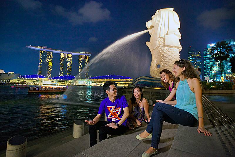 Singapore’s Iconic Merlion Statue Will Be Demolished This October