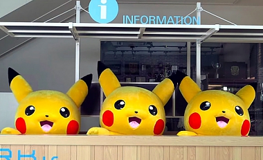 PIKACHU INVASION IN JAPAN!