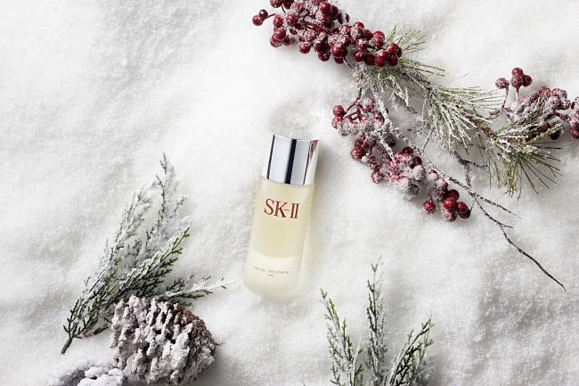 Combat Dry Skin With SK-II’s Intensely Moisturizing  Facial Treatment Oil