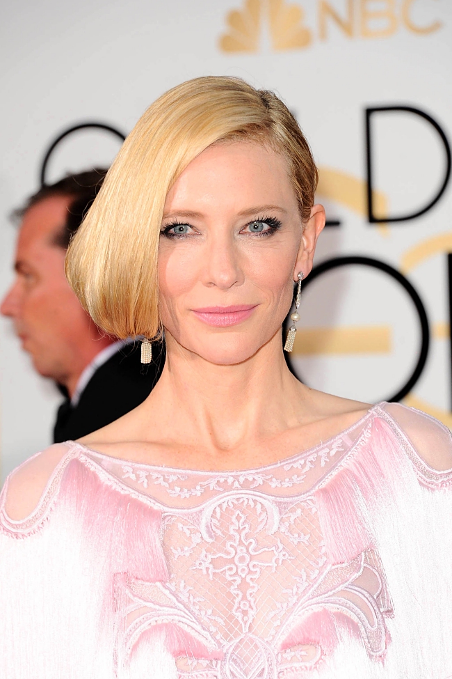 Get Cate’s Dewy Golden Globes Glow This CNY!