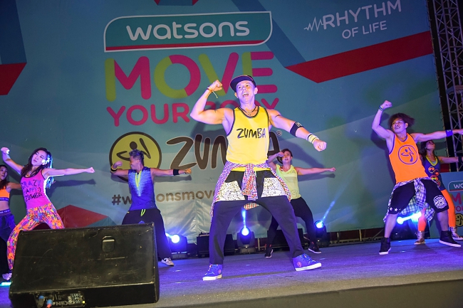 Watsons Move Your Body Zumba Breaks The Malaysia Book Of Record