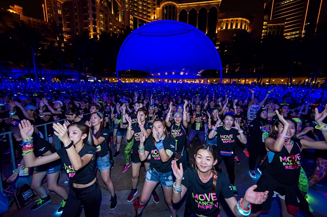 Watsons Move Your Body Zumba Breaks The Malaysia Book Of Record