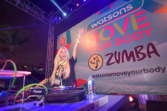 Watsons Move Your Body Zumba Breaks The Malaysia Book Of Record