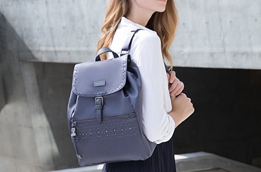 NEW LIGHTWEIGHT & TRENDY BAG TO GET FOR YOUR UPCOMING TRAVELS!