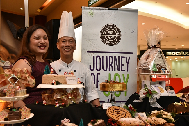 Journey With Joy This Christmas AT THE COFFEE BEAN & TEA LEAF®