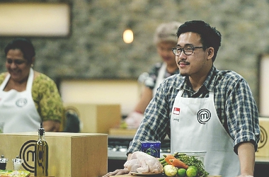 SINGAPOREAN WOO WAI LEONG CROWNED MASTERCHEF ASIA!