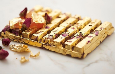 AUSTRALIA HAS 24-KARAT GOLD KIT KAT WITH CHINESE TEA LEAVES