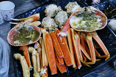 MUST TRY STEAMED SNOW CRAB IN GANGWON PROVINCE!