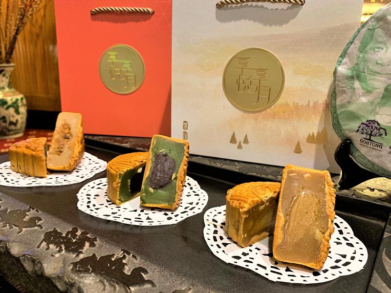 Resorts World Genting’s mooncake promotion