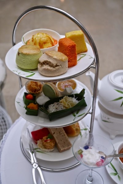 thai afternoon tea set