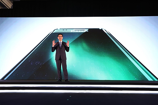 Samsung Galaxy S6 Or A Galaxy S6 Edge launch