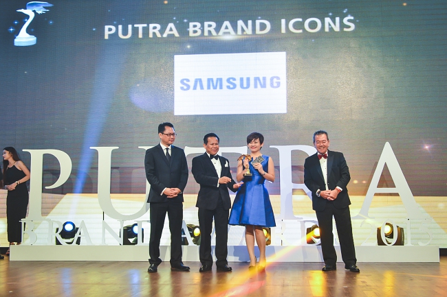 Samsung Malaysia Electronics Wins Big At The Putra Brand Awards 2015