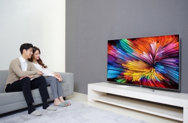 LG & ITS PREMIUM 2017 TELEVISION!