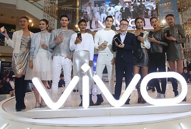 VIVO BRINGS THE V7+, THE LATEST FLAGSHIP SELFIE SHOOTER TO MALAYSIA!