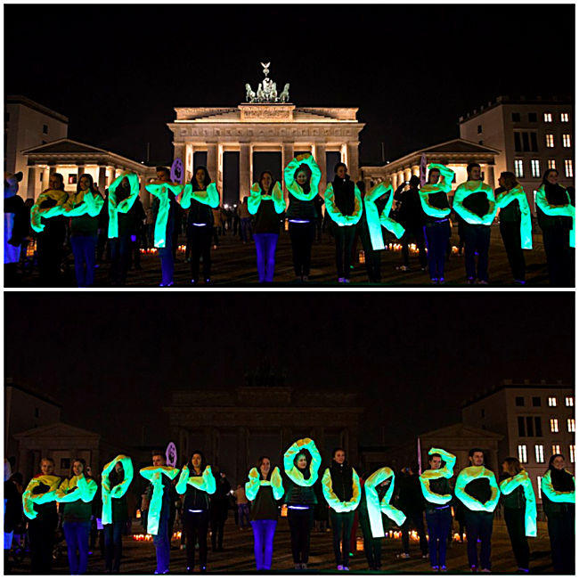 Berlin's Brandenberg Gate Earth Hour