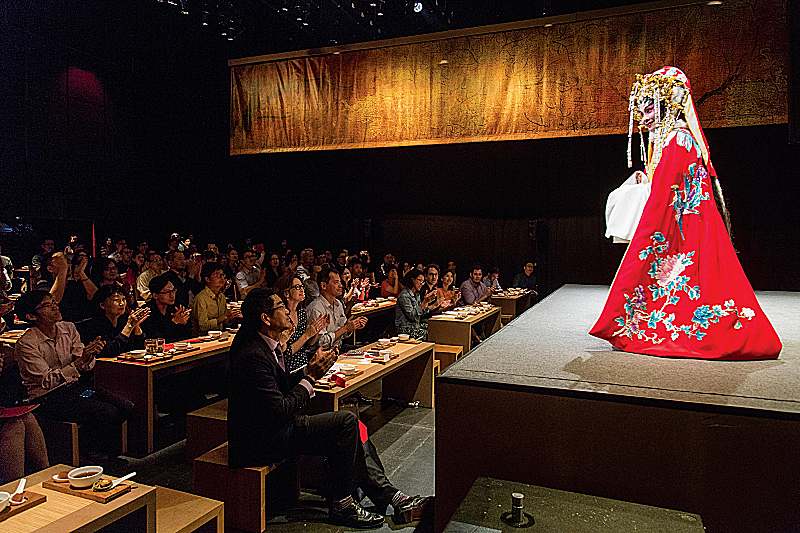 This Centre In Hong Kong Let’s You Experience Cantonese Opera With English Subtitles! 