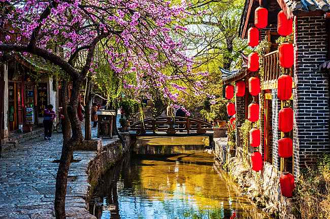 8 Reasons to Visit Beautiful Lijiang