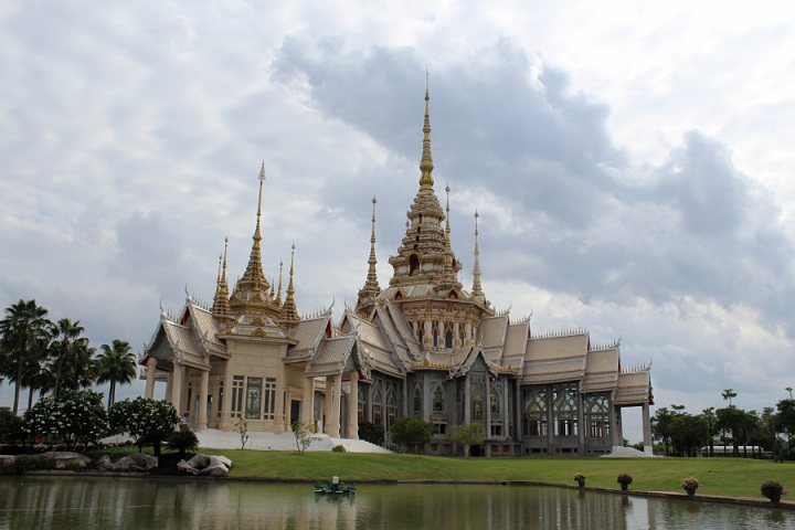 Sorapong Temple