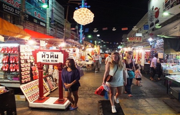 huahin night market